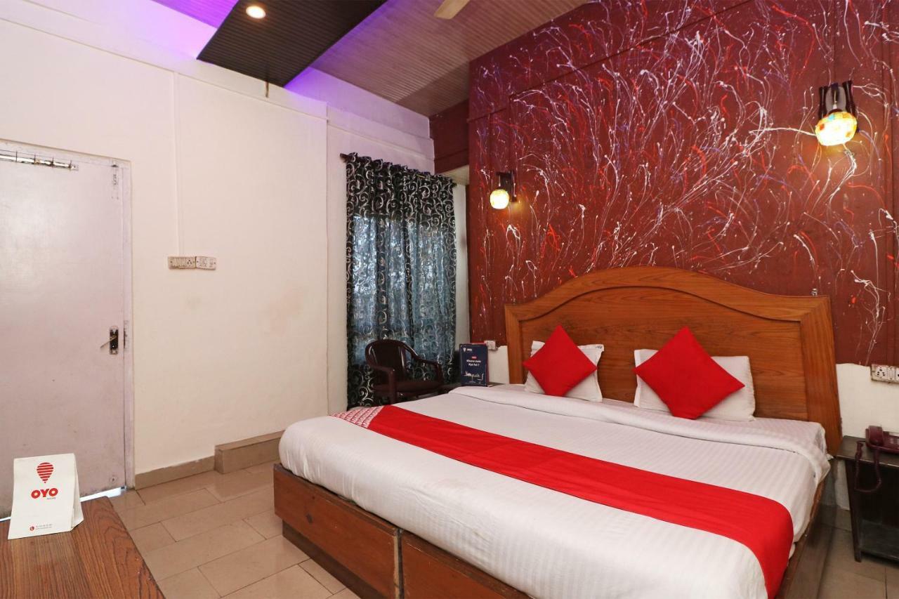 Oyo 43505 Hotel The White House Hisār Zewnętrze zdjęcie
