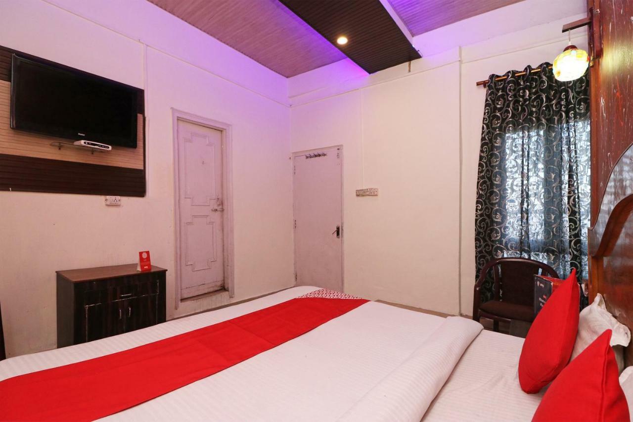Oyo 43505 Hotel The White House Hisār Zewnętrze zdjęcie